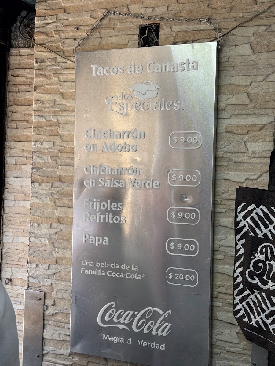 Los Especiales Menu 7