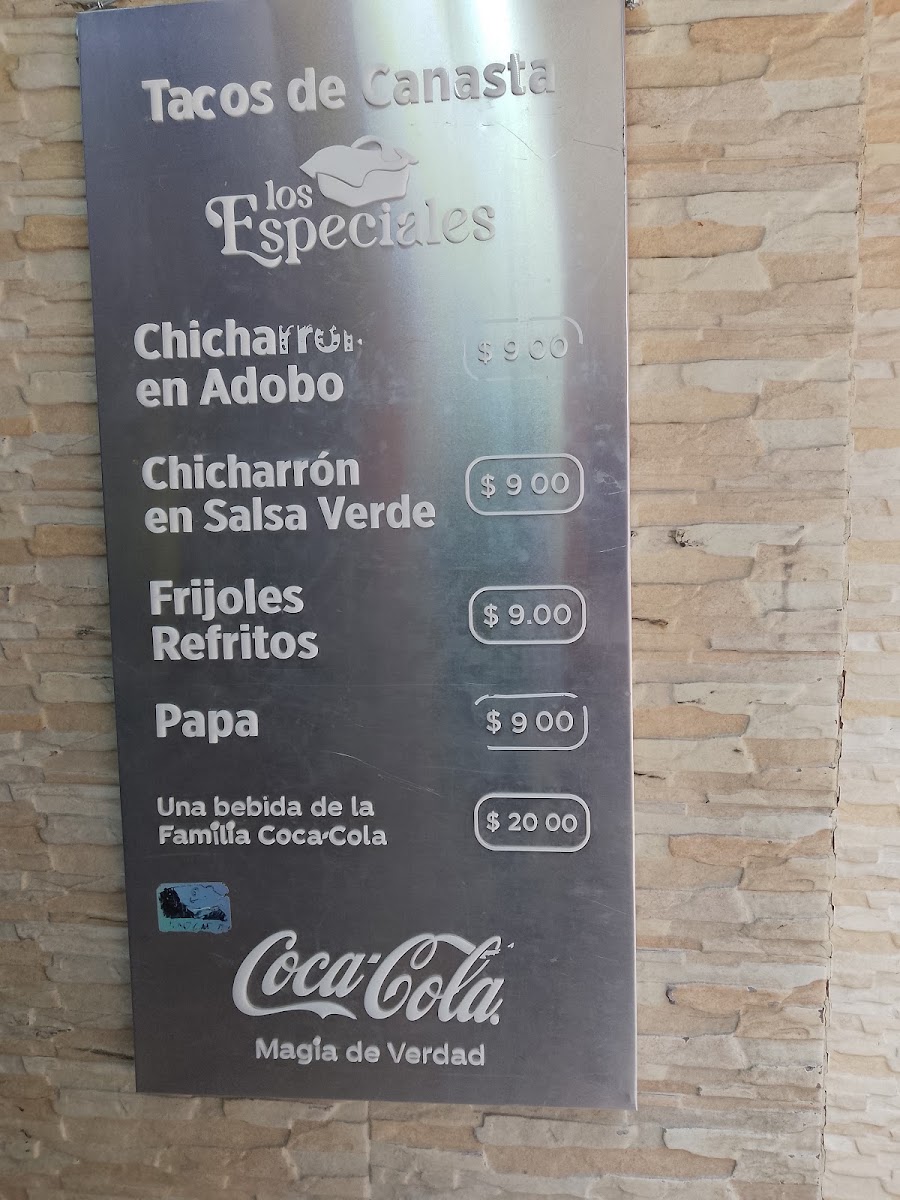 Los Especiales Menu 8