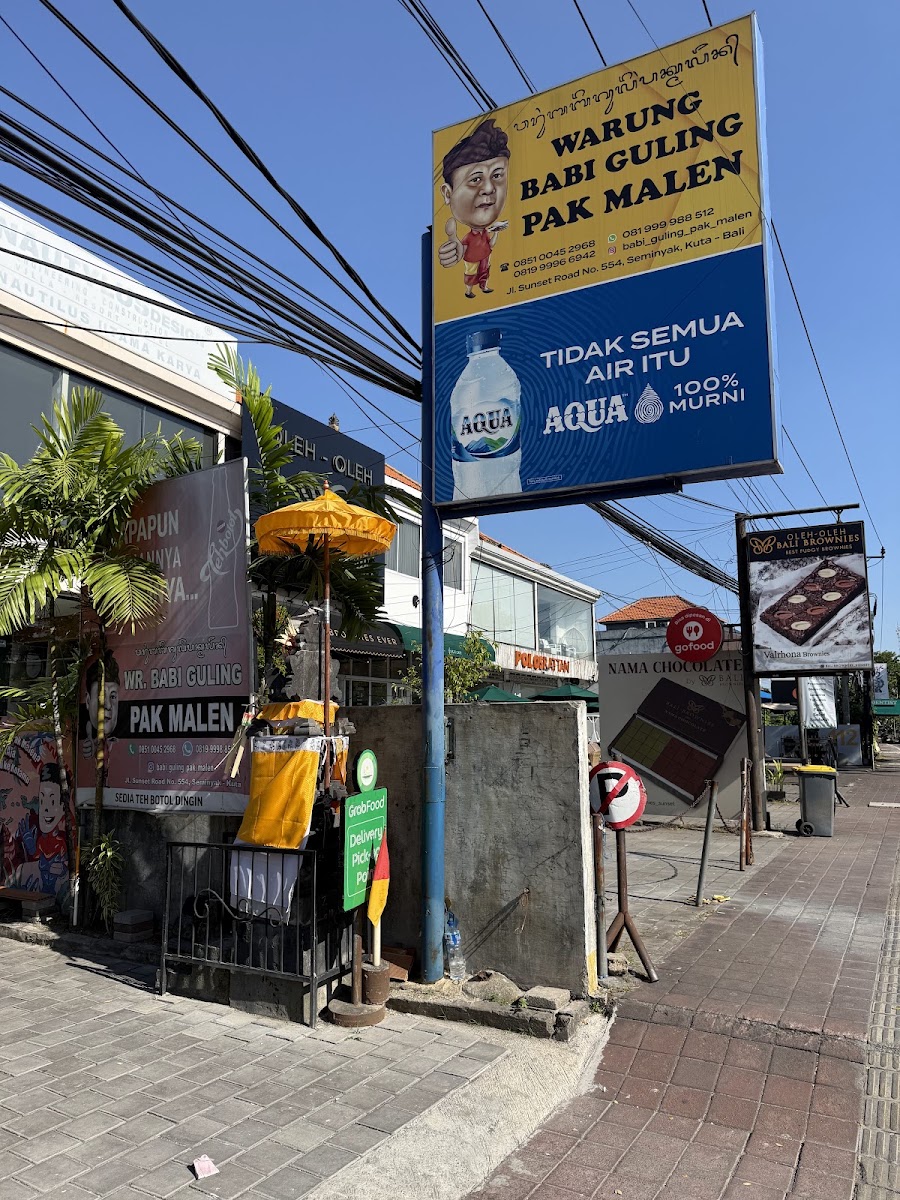 Warung Babi Guling Pak Malen