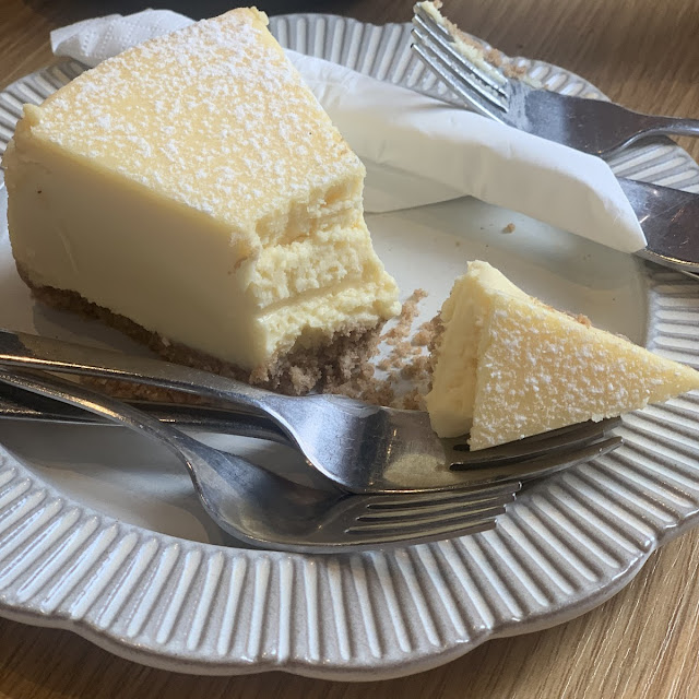 Cheesecake Slice