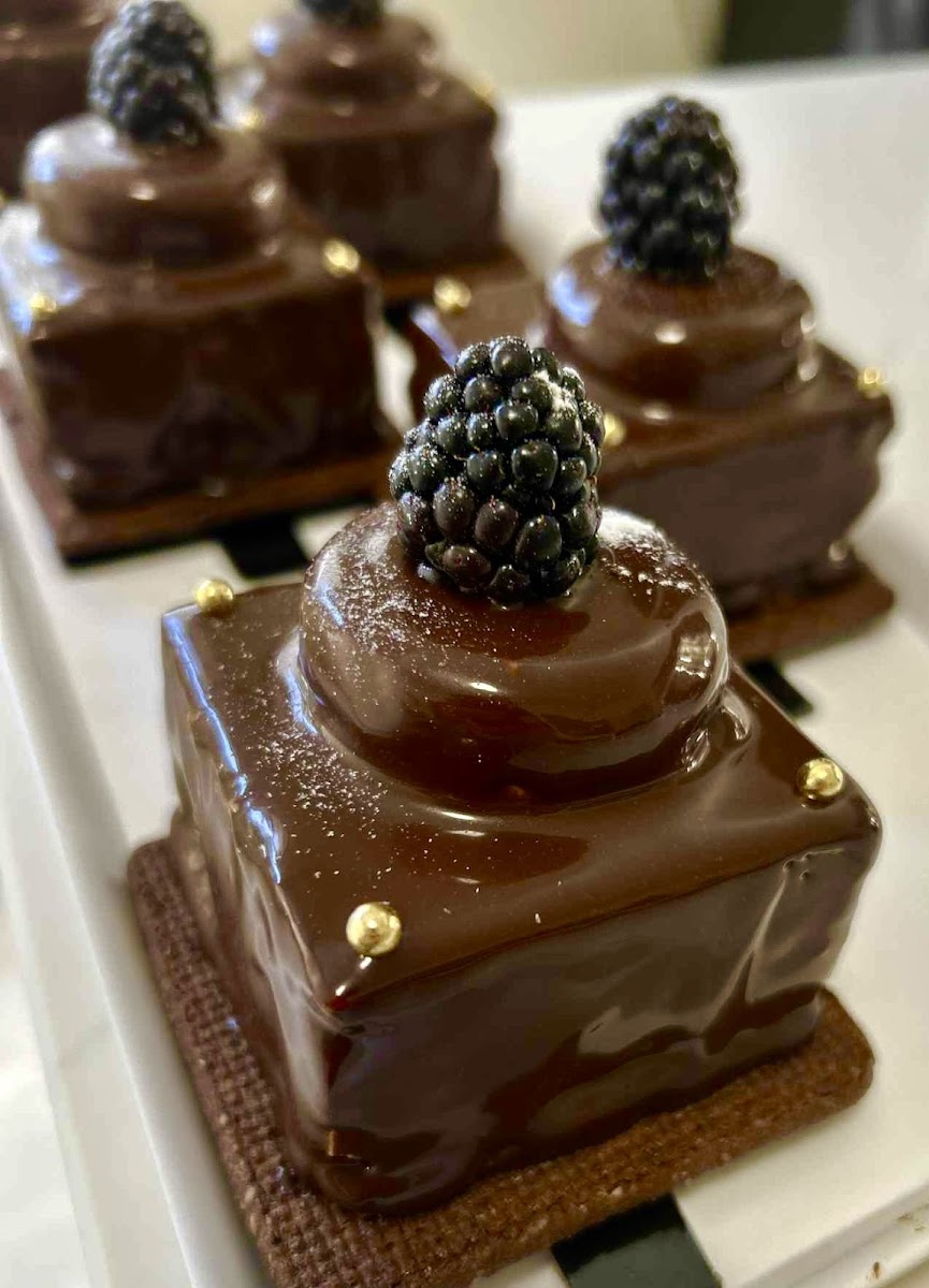 Cafe Patisserie