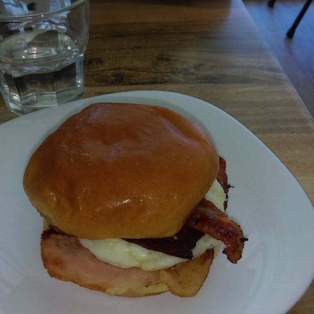 Bacon Egg Roll