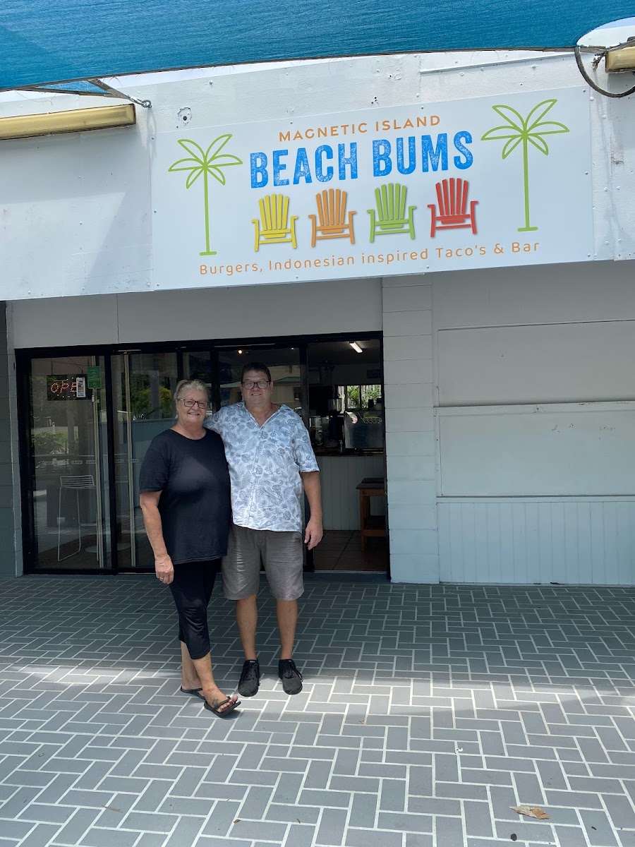 Magnetic Island Beach Bums