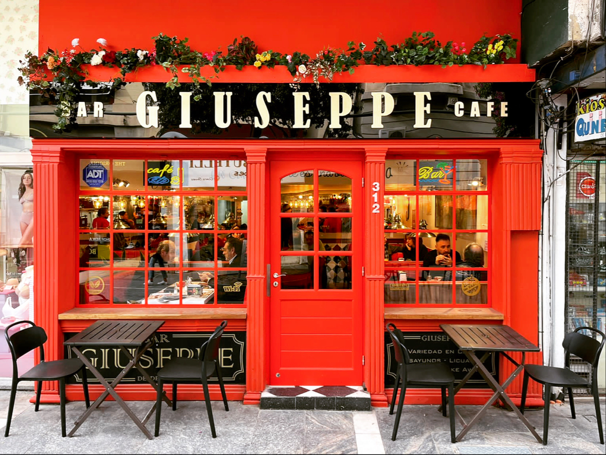 Giuseppe Bar