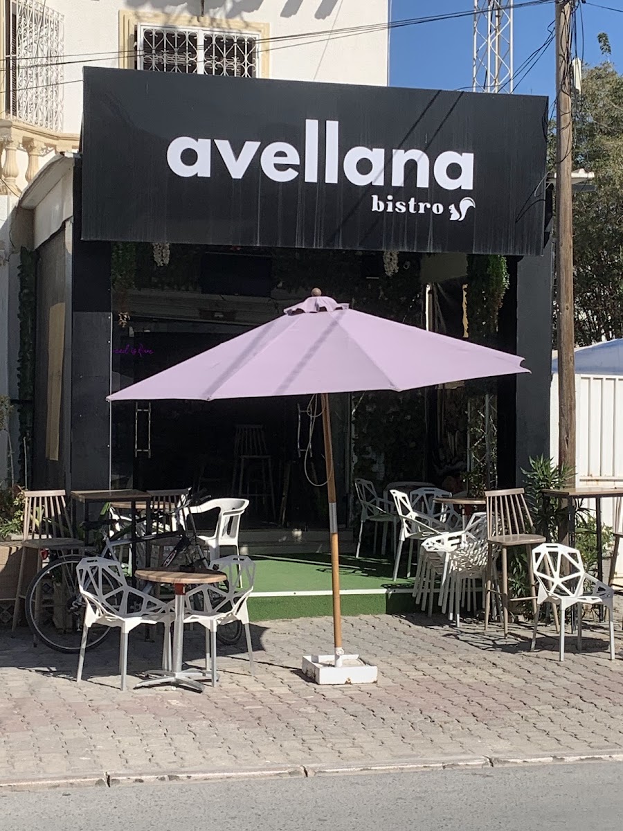 avellana bistro