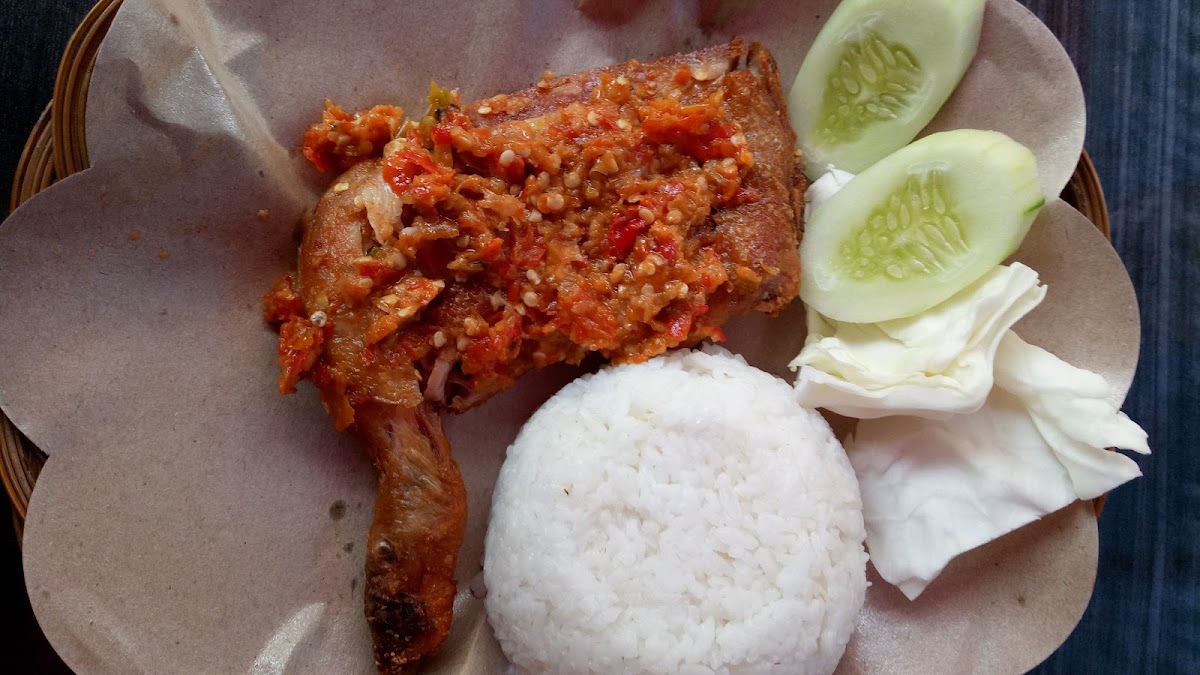 Ayam Gepuk PERWIRA