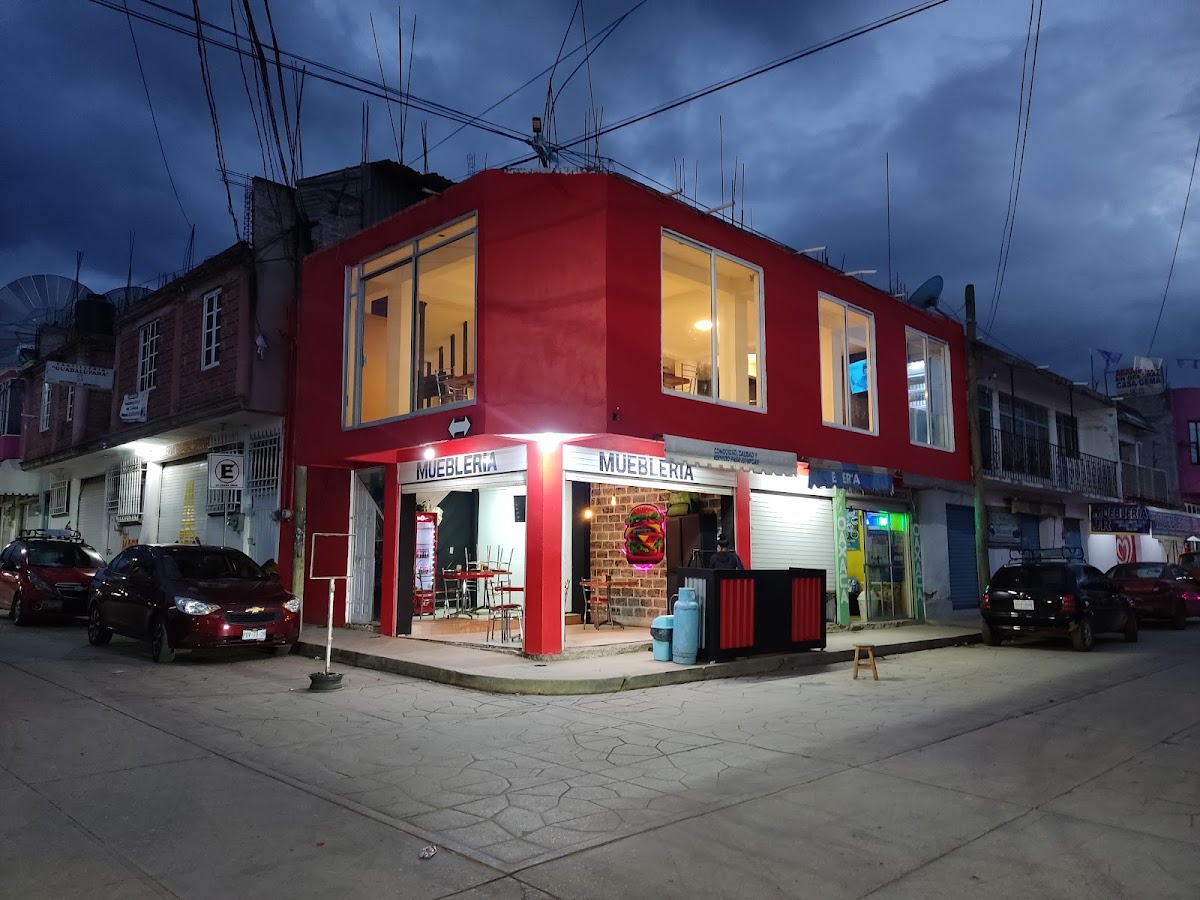 HAMBURGUESAS BUCK'S y BAR 'CHILOLOS'