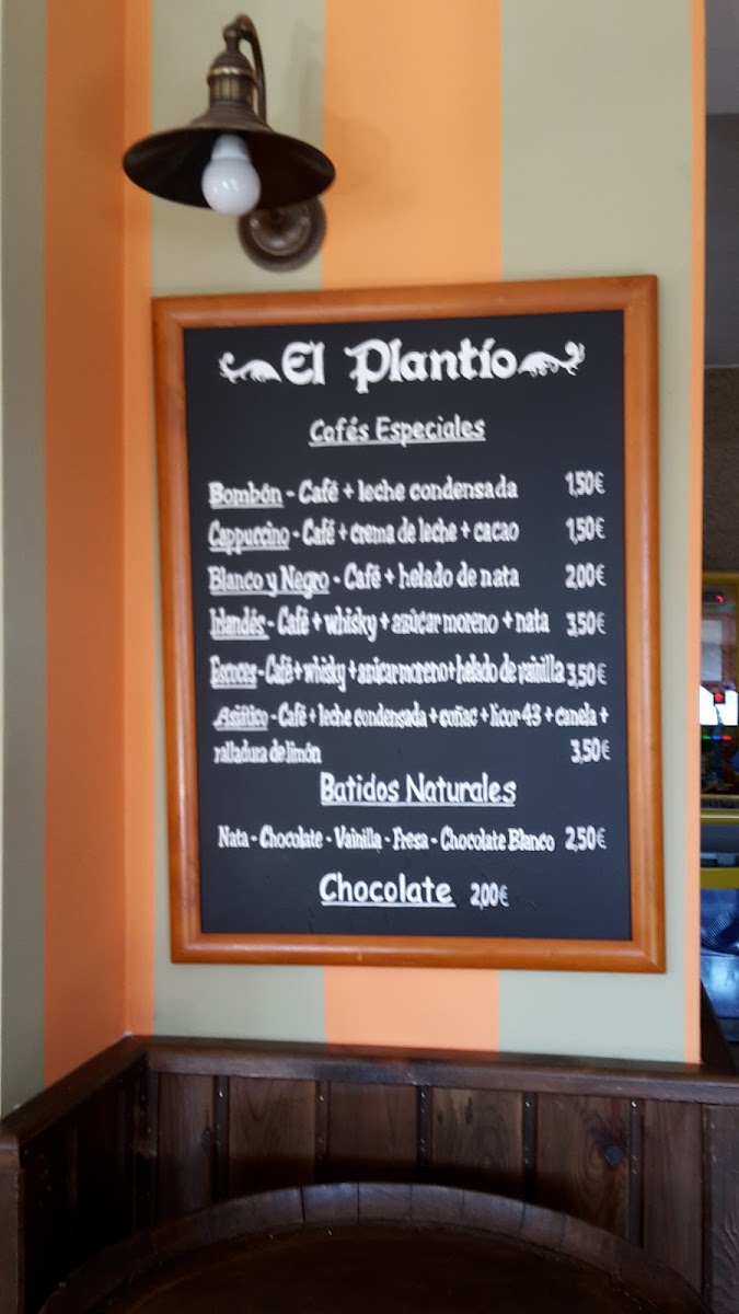 Cafeteria El Plantio Menu 8