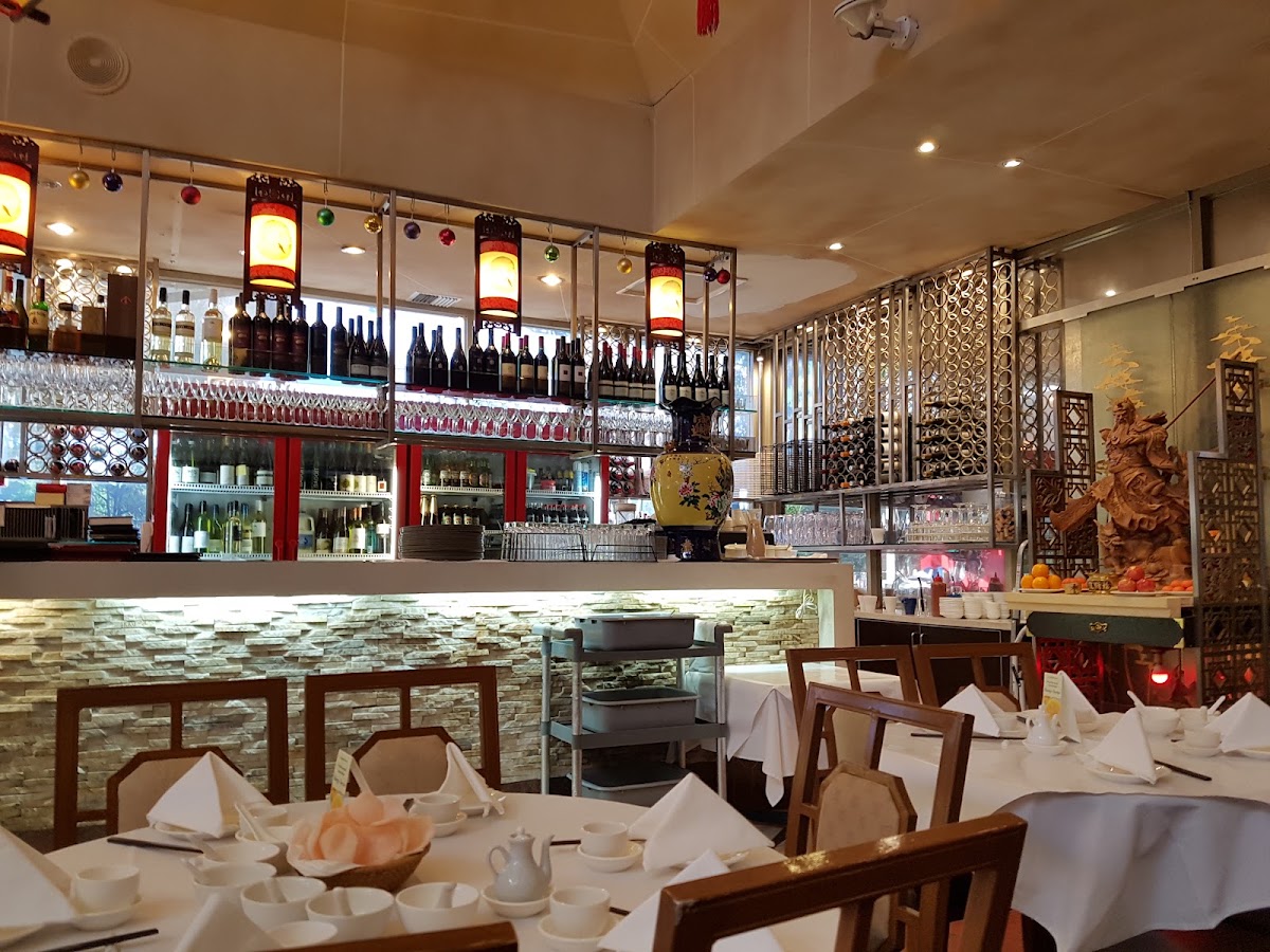 Gold Leaf Eastern Restaurant