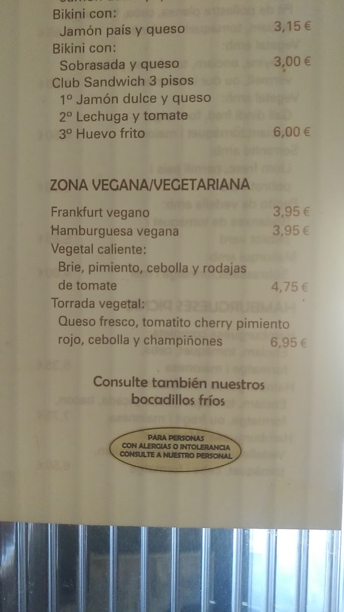 Cafeteria Picnic Menu 4