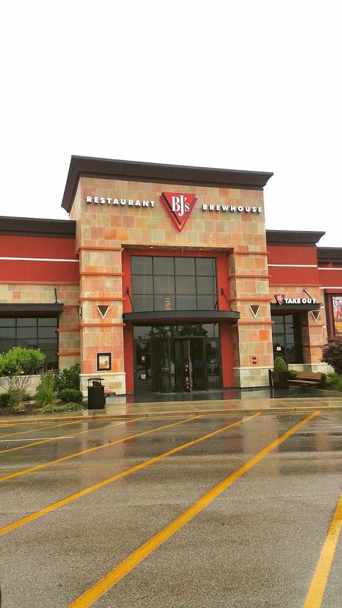 BJ's Restaurant & Brewhouse