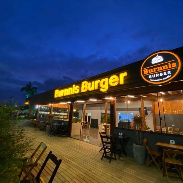 Burnnis Burger