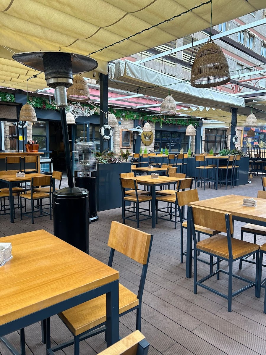 Tapería La Boya Playa de San Juan | Cocina Mediterránea