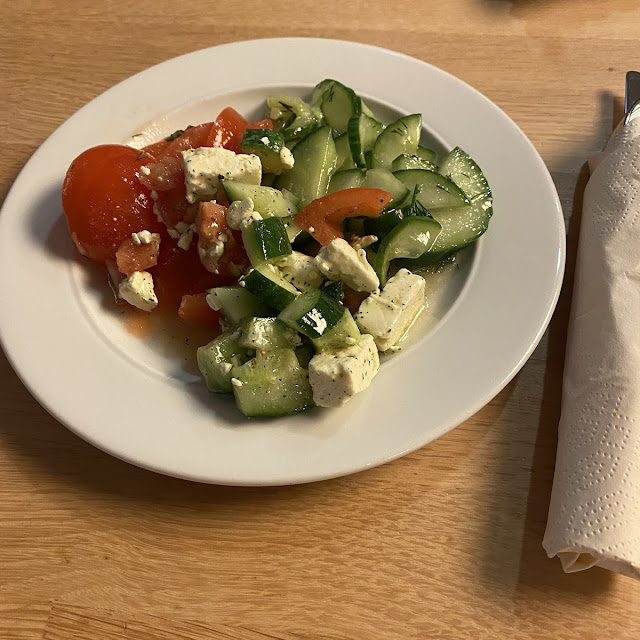 Frischer Salatteller Mit Hausgemachten Dressing