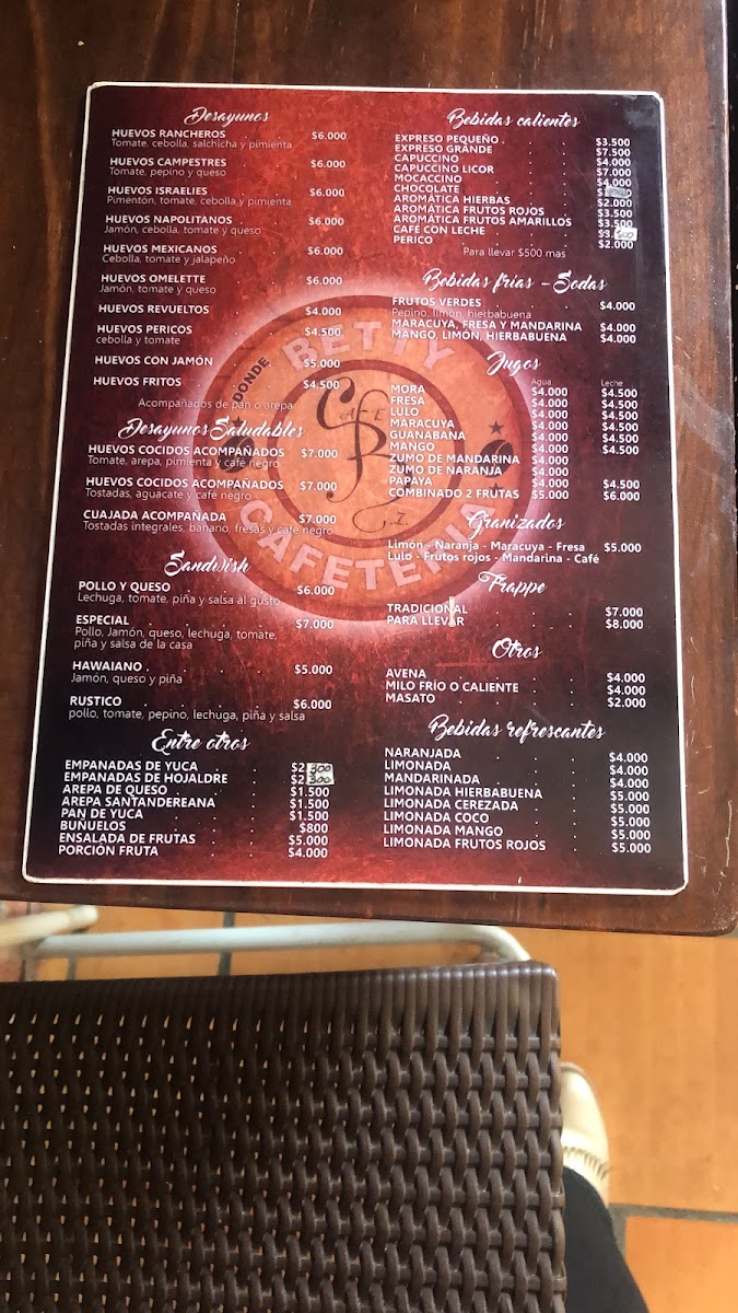 Cafetería Betty Menu 8