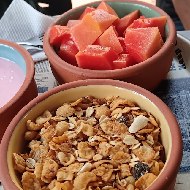 Cereal Yogurt Y Papaya