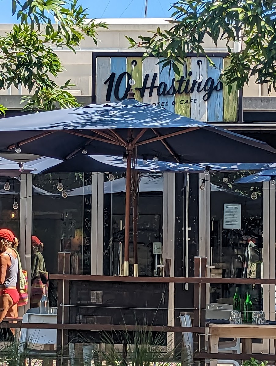10 Hastings Street Cafe