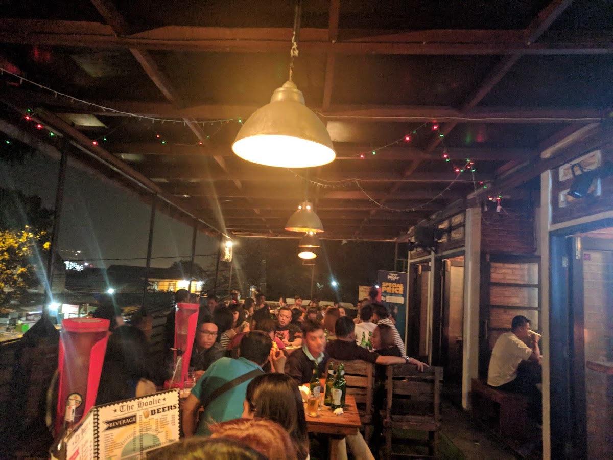 The Hoolie Caffe