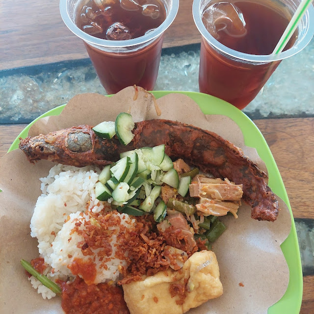 Nasi Pecel Lele Goreng