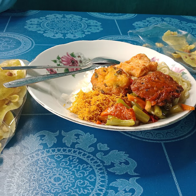 Nasi Campur