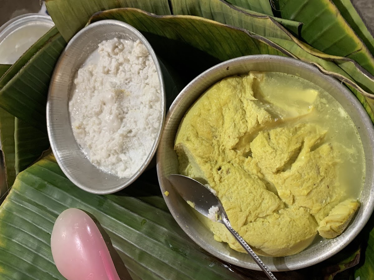 WARUNG LESEHAN NASI LIWET JENANG LEMU SAMBAL TUMPANG BU YAMTI