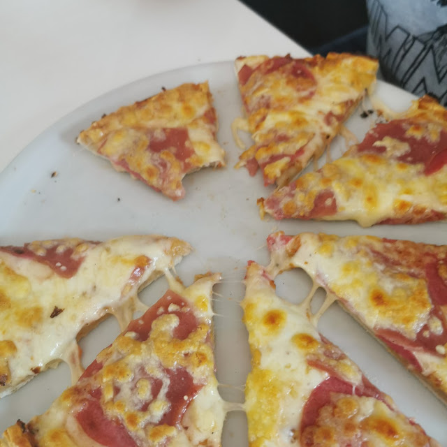 Pizza Spezial