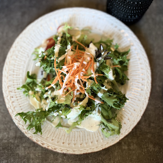 House Salad with Onion & Bacon Dressing