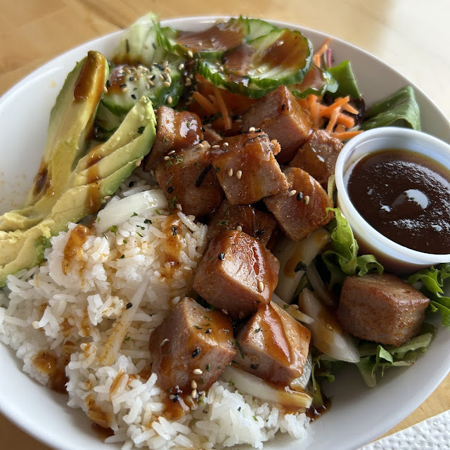 Hawaiian Poké Rice Bowl
