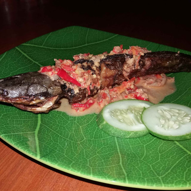 Pecak Lele