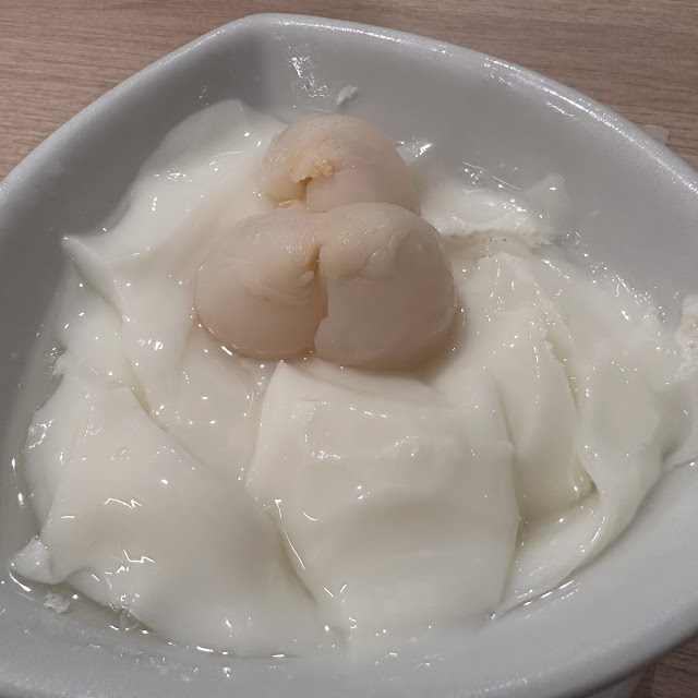 Cool Almond Jelly with Lychee