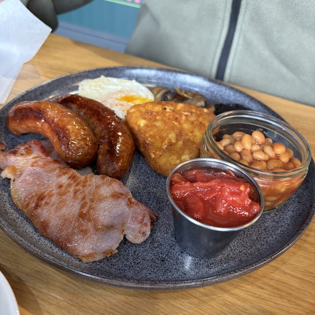 English Breakfast