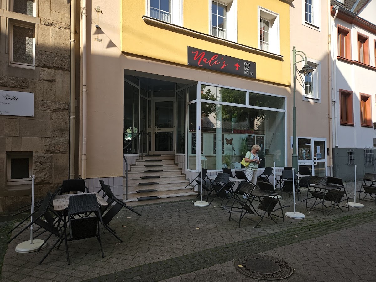 Nali’s Cafe
