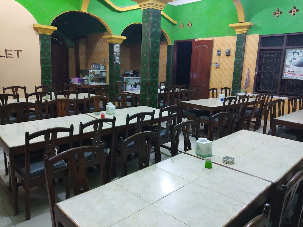 Rumah Makan Pak Tarwud