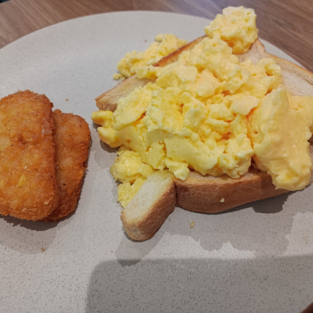 Kid's Eggs on Toast