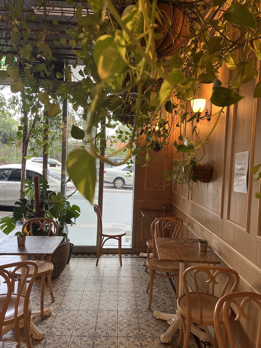 Indochine Corner