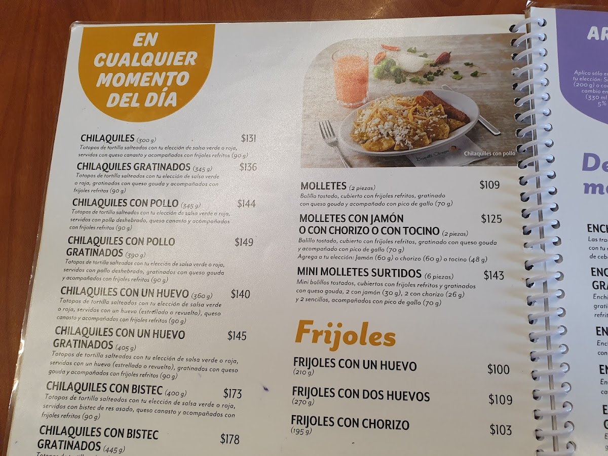 Los Bisquets Obregon Menu 6