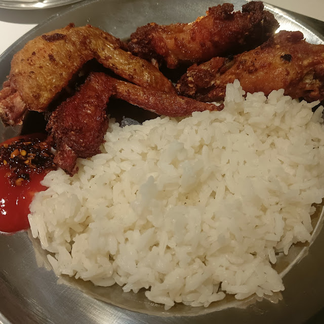 Nasi Chicken Wing