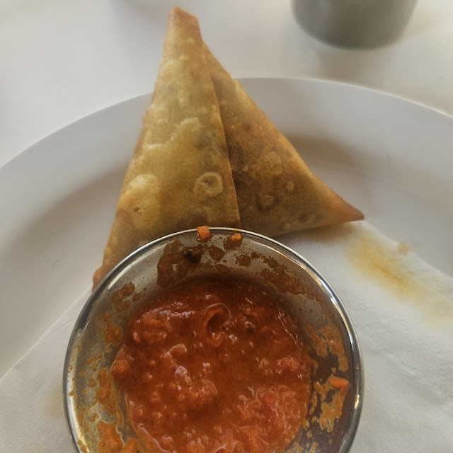 Mince Samosa with Sauce