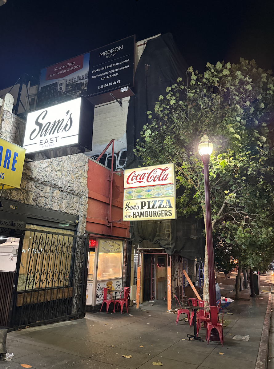 Legends Cafe & Creamery