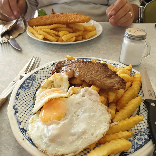 Steak Egg & Chips