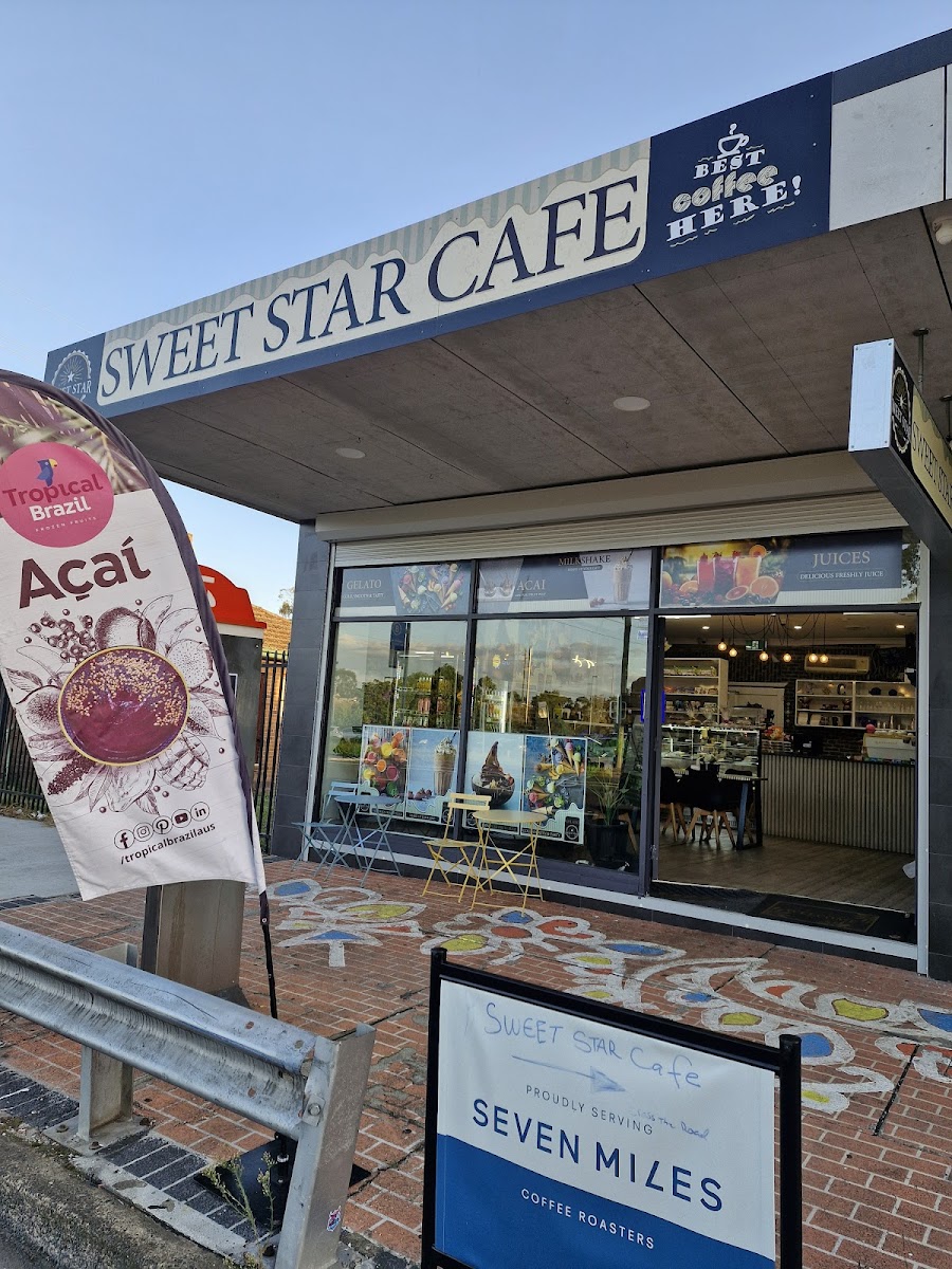 Sweet Star Cafe