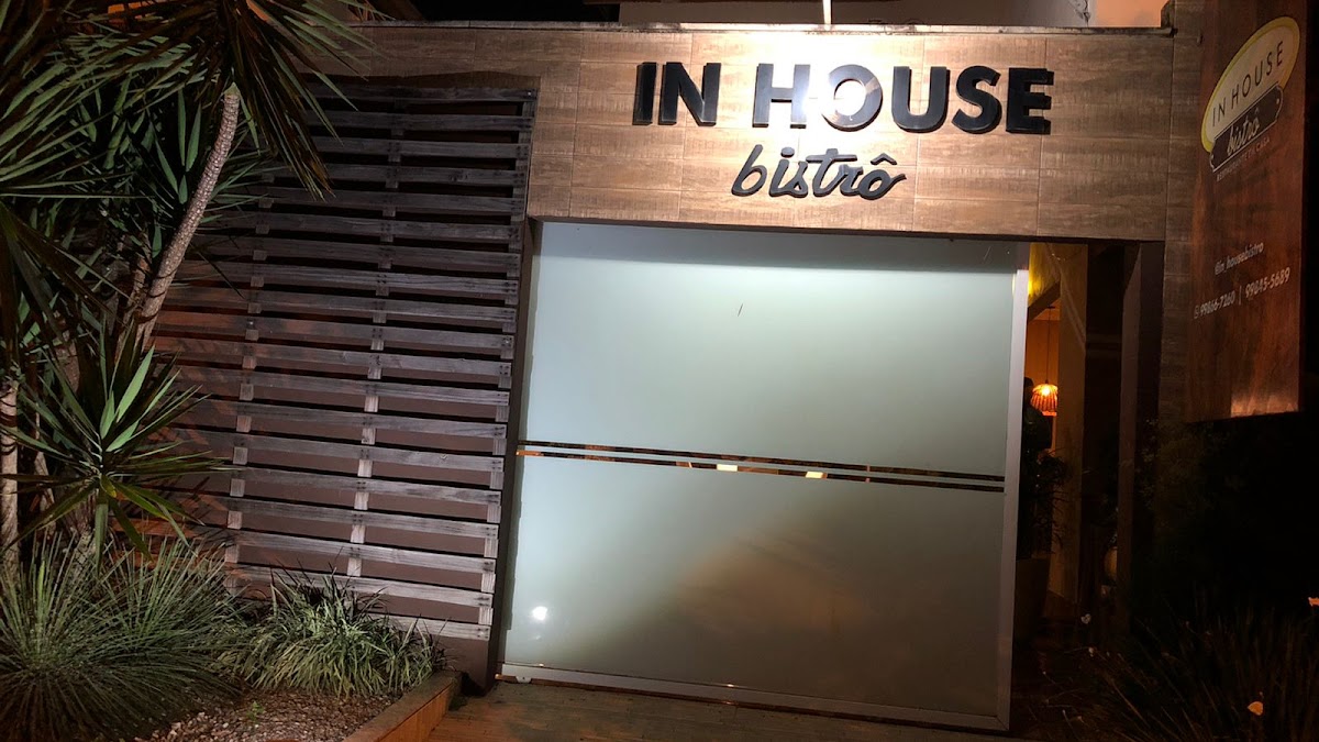 IN HOUSE BISTRÔ