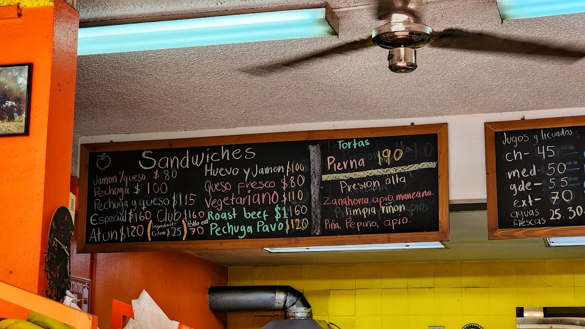 JUGOS Y LICUADOS DEL MAR Menu 5