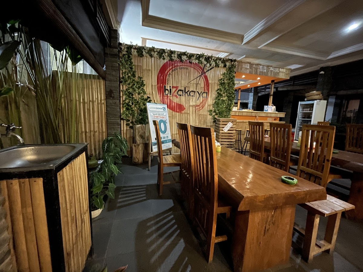 Dapurdede & biZakaya sushi