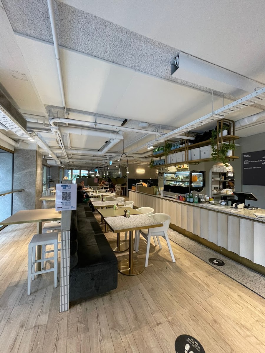 Mr.Percival Cafe & Restaurant