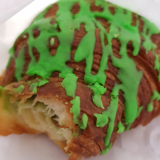 Pandan Croissant