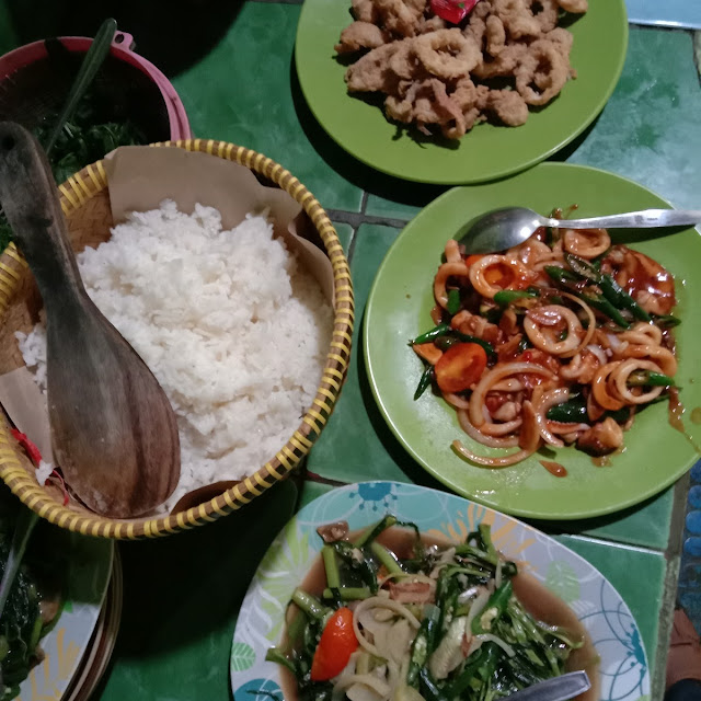 Cumi Gortep Dan Sauce Tiram