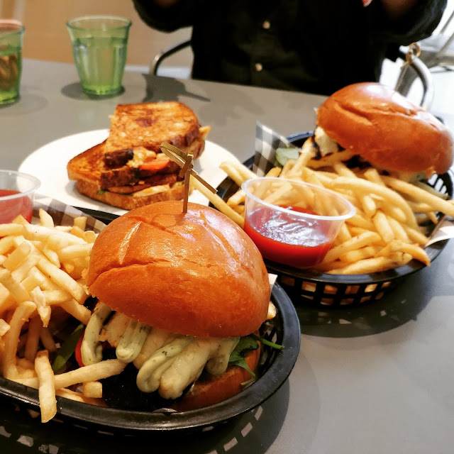 Halloumi Burger