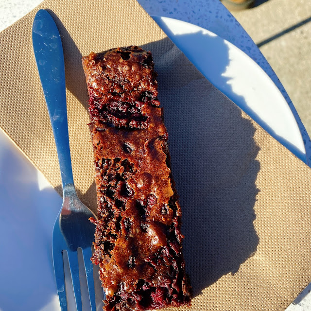 Raspberry Brownie