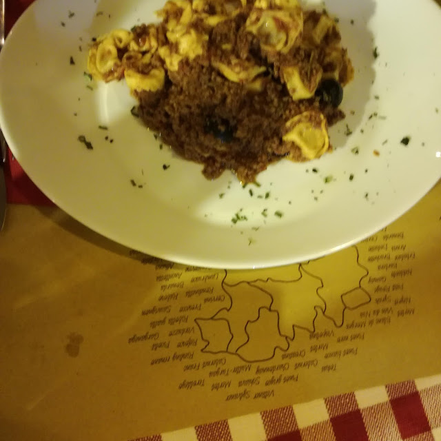 Tortellini A La Boloñesa